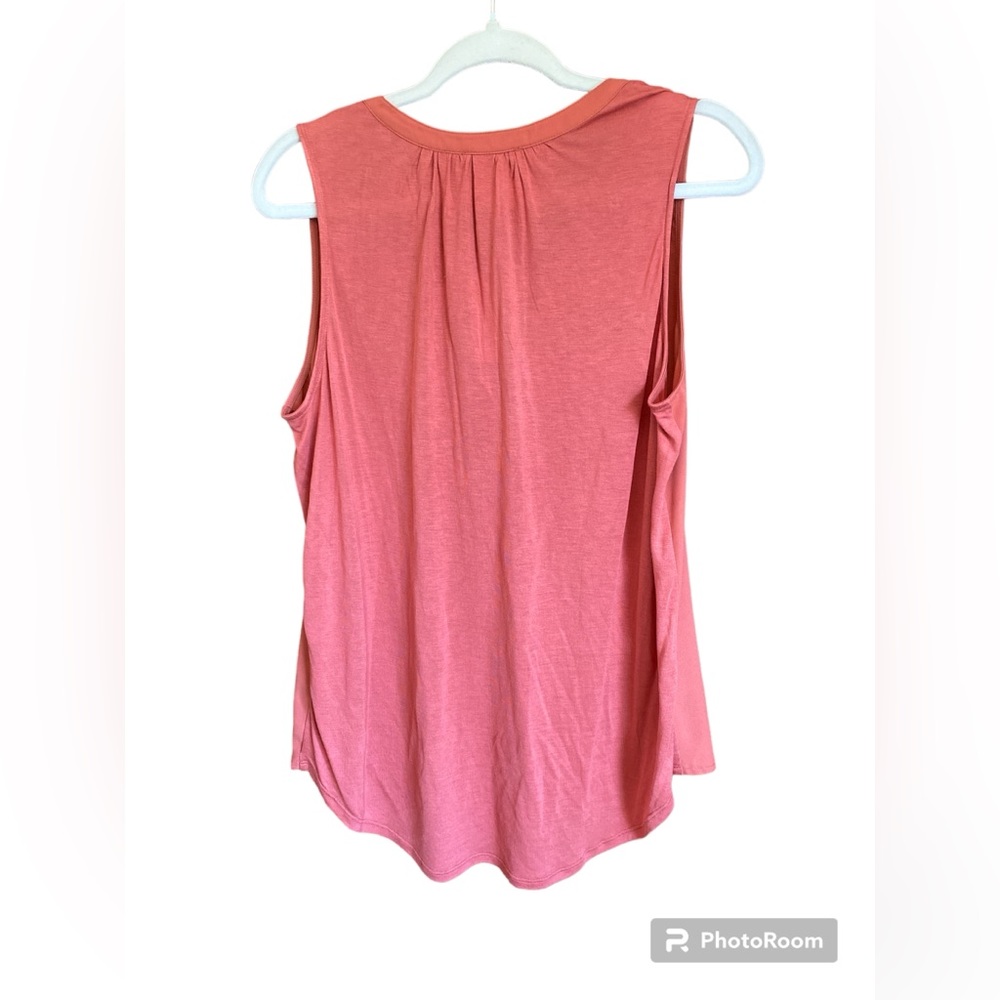 Loft Outlet Sleeveless Top - Picture 2 of 8